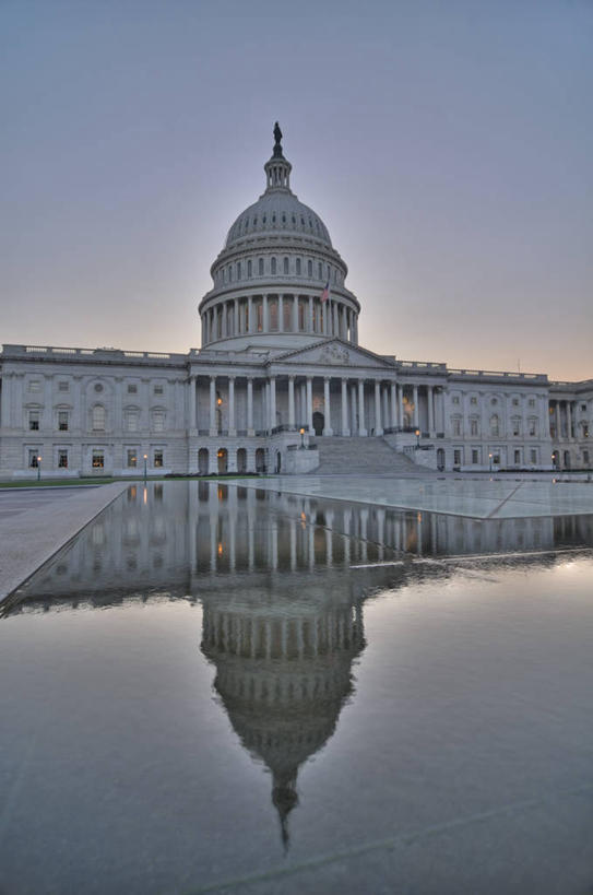 无人,竖图,室外,建筑,美国,反射,帐篷,水面,首都,黄昏,摄影,政府,露营,野营,美国文化,华盛顿特区,国会大楼,宿营,死水,彩图