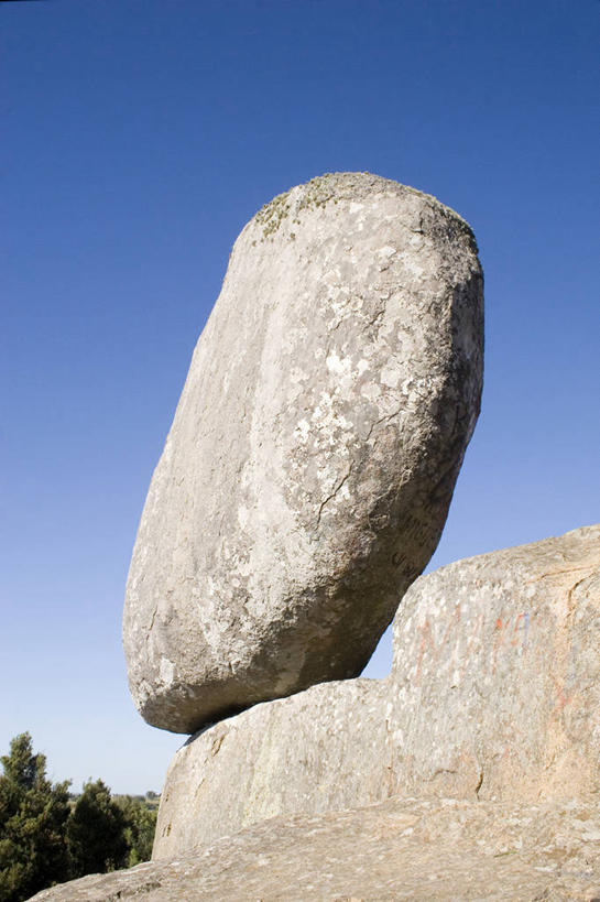 无人,竖图,室外,白天,仰视,阿根廷,风景,天空,自然,平衡,摄影,协调,拉丁美洲,岩层,稳定,岩石,彩图,低角度拍摄