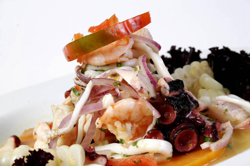 无人,横图,鱿鱼,章鱼,秘鲁,虾,食品,饮品,饮食,食物,饮料,摄影,可口,健康食物,适口,海产,彩图,影棚拍摄,传统文化