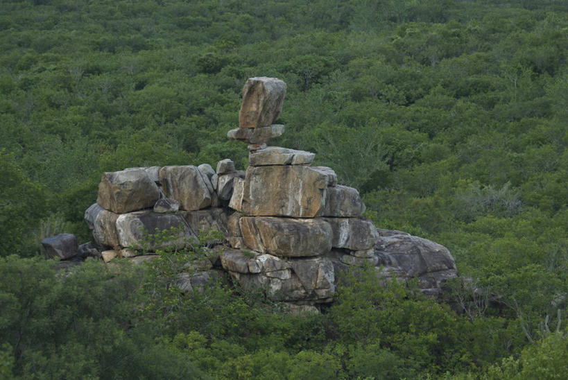 无人,横图,俯视,室外,白天,石头,巴西,堆叠,绿色,南美,摄影,宁静,拉丁美洲,水虎鱼,阿拉戈斯,巴西文化,岩石,彩图,高角度拍摄