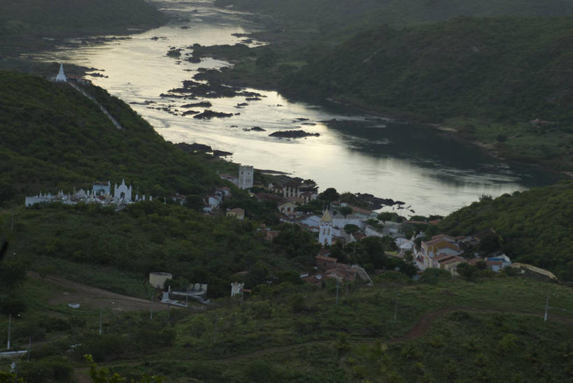 无人,横图,俯视,室外,白天,旅游,度假,河流,美景,水,多云,巴西,地形,景观,乡村,城镇,历史,娱乐,风景,自然,享受,休闲,景色,南美,放松,摄影,灌木,宁静,拉丁美洲,自然风光,水虎鱼,阿拉戈斯,巴西文化,彩图,高角度拍摄