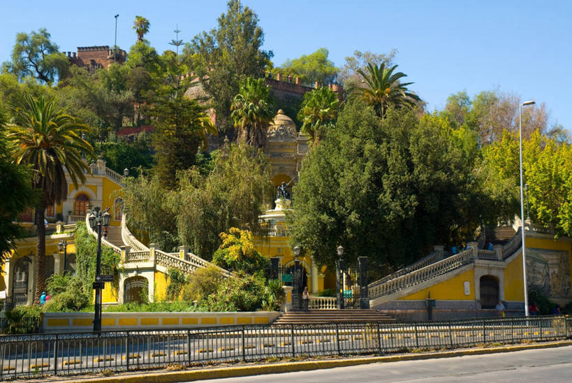 无人,横图,室外,白天,旅游,度假,美景,山,植物,城市风光,城市,智利,景观,首都,娱乐,树,蓝色,天空,享受,休闲,景色,南美,放松,摄影,南美洲,拉丁美洲,美洲,圣地亚哥,首府,亚美利加洲,南亚美利加洲,智利共和国,彩图,旅行,圣地亚哥首都大区,圣卢西亚山