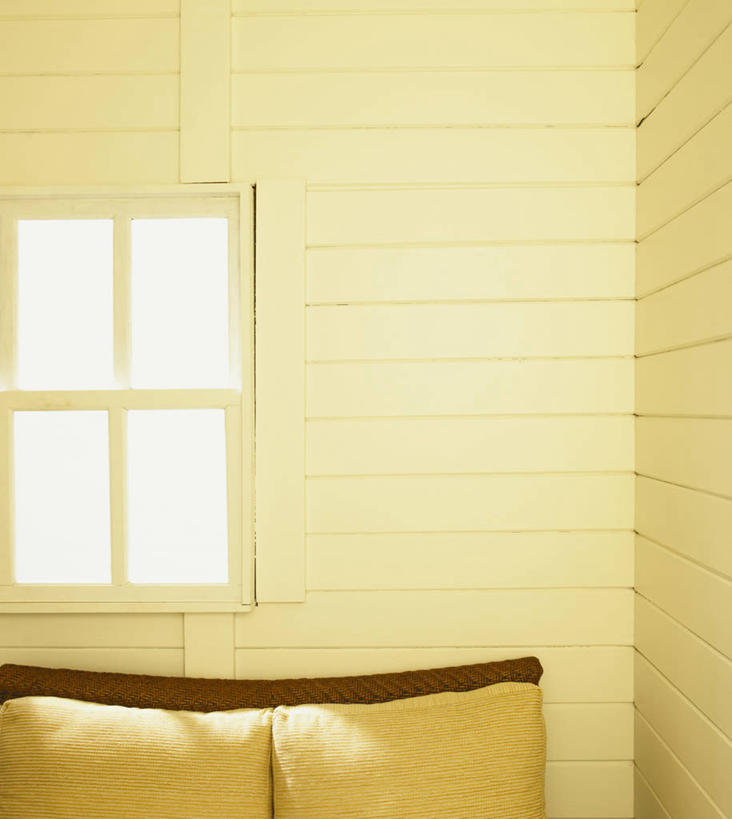 无人,竖图,室内,白天,窗户,沙发,床上用品,座位,装饰物,枕头,放松,摄影,起居室,软垫,彩图