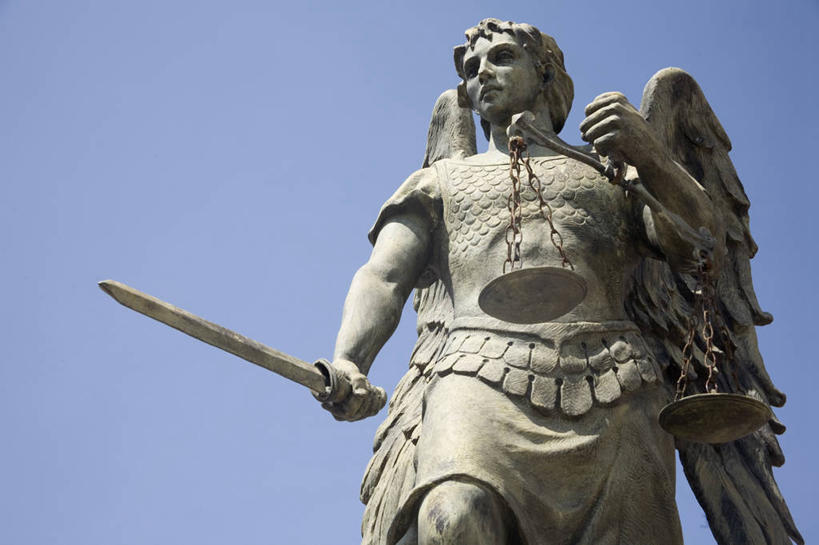 无人,横图,室外,白天,仰视,建筑,雕塑,墨西哥,天使,艺术,装饰,翅膀,标志,雕刻,雕像,符号,纪念碑,历史,标识,顶部,天空,工艺品,地标建筑,虚构,武器,摄影,纪念,留念,部分,美术,北美,剑,北美洲,基督教,拉丁美洲,主题,美洲,怀念,陈列,万里无云,功能,美学,北亚美利加洲,亚美利加洲,墨西哥合众国,仙人掌王国,克雷塔罗,克雷塔罗州,性别符号,墨西哥文化,美术工艺,大天使,秤,彩图,低角度拍摄,旅行,男性符号,传统文化