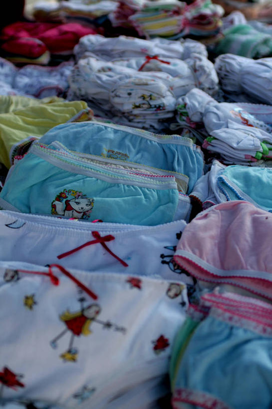 无人,竖图,室外,特写,白天,婴儿服装,巴西,许多,丰富,很多,零售,摄影,彩图,全画面,全框架,全帧,全画幅