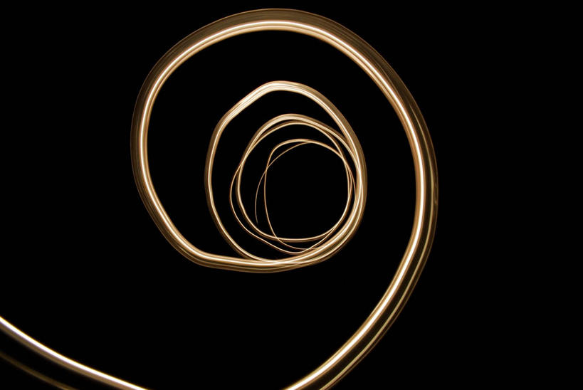 无人,横图,长时间曝光,英国,黑色背景,环绕,缠绕,光,摄影,照明设备,纠缠,螺线,想法,彩图,影棚拍摄,卷须