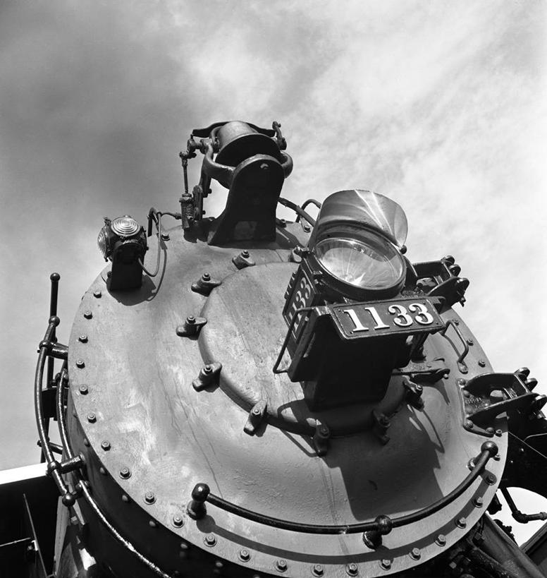 无人,竖图,黑白,室外,特写,白天,仰视,火车,数字,古典,历史,运输,摄影,部分,蒸汽机车,低角度拍摄,旅行