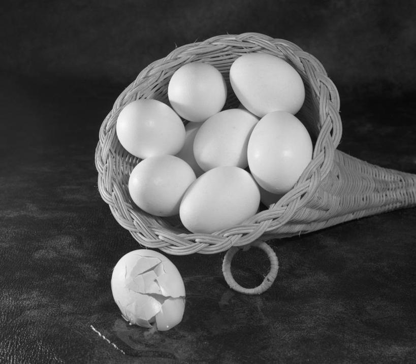 无人,横图,黑白,静物,篮子,生食,古典,饮食,摄影,柳条,不幸,清新,卵,影棚拍摄