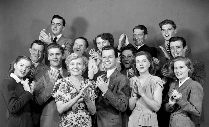 西方人,成年人,中年人,鼓掌,横图,黑白,快乐,友谊,幸福,团队,欧洲,欧洲人,庆祝,许多人,一群人,摄影,享乐,肖像,年轻男性,年轻女性,中年男性,中年女性,白种人,年轻人,拍手,半身,影棚拍摄