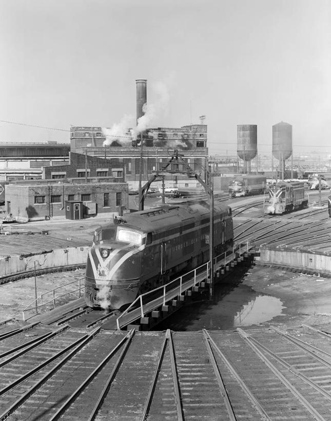 无人,竖图,黑白,室外,白天,路,铁路,火车,车站,美国,轨道,站台,交通,铁轨,月台,转,工业,运输,摄影,机车,纽约州,泽西城