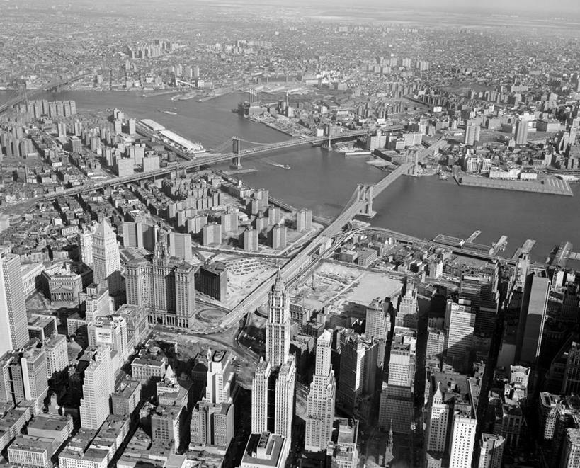 无人,横图,俯视,航拍,黑白,室外,白天,度假,美景,城市风光,城市,建筑,摩天大楼,纽约,美国,景观,娱乐,享受,休闲,景色,放松,摄影,吊桥,鸟瞰,市区,布鲁克林桥,曼哈顿桥,高角度拍摄,东河