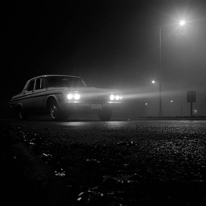无人,横图,方图,黑白,室外,夜晚,旅途,风险,雾,路,汽车,湿,光,摄影