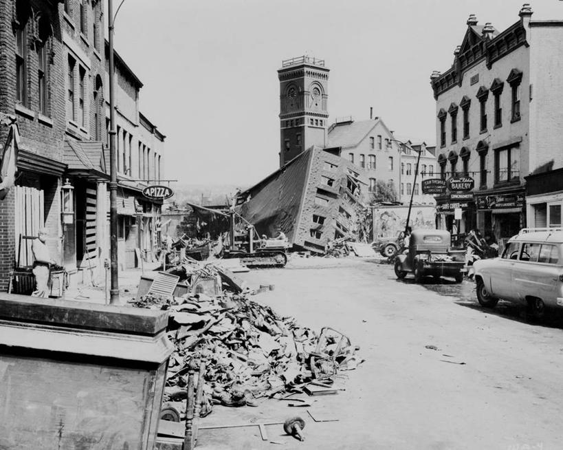 横图,黑白,室外,白天,建筑,街道,美国,城镇,历史,破坏,破损,摄影,损坏,毁灭,康涅狄格州,水灾