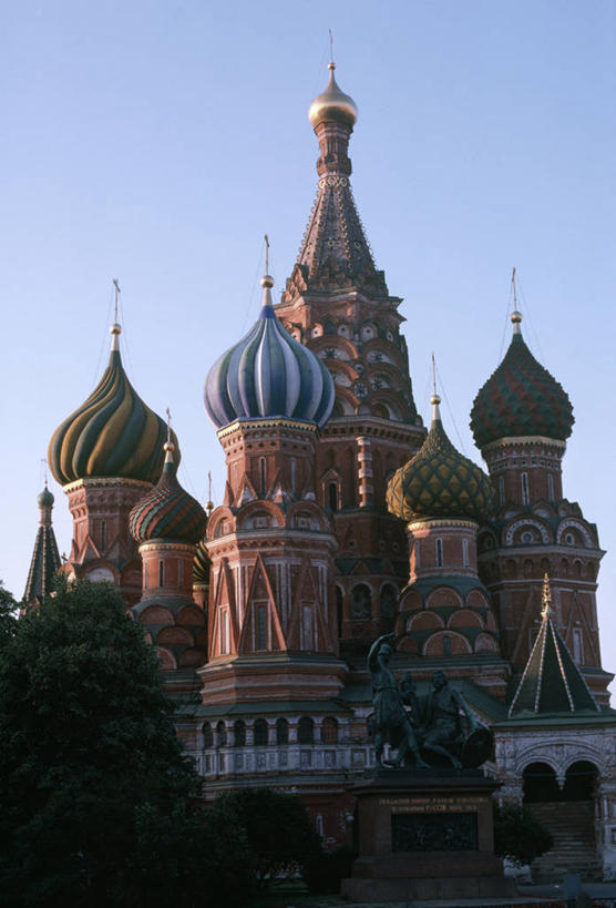 无人,竖图,室外,白天,建筑,欧洲,俄罗斯,亚洲,首都,摄影,红场,莫斯科,万里无云,俄联邦,俄罗斯联邦,莫斯科州,五海之港,圣巴索大教堂,波克罗夫斯基教堂,圣巴索教堂,圣巴西利亚大教堂,莫斯科红场,圣巴西尔大教堂,彩图,大教堂,俄罗斯文化,柏拉仁诺教堂