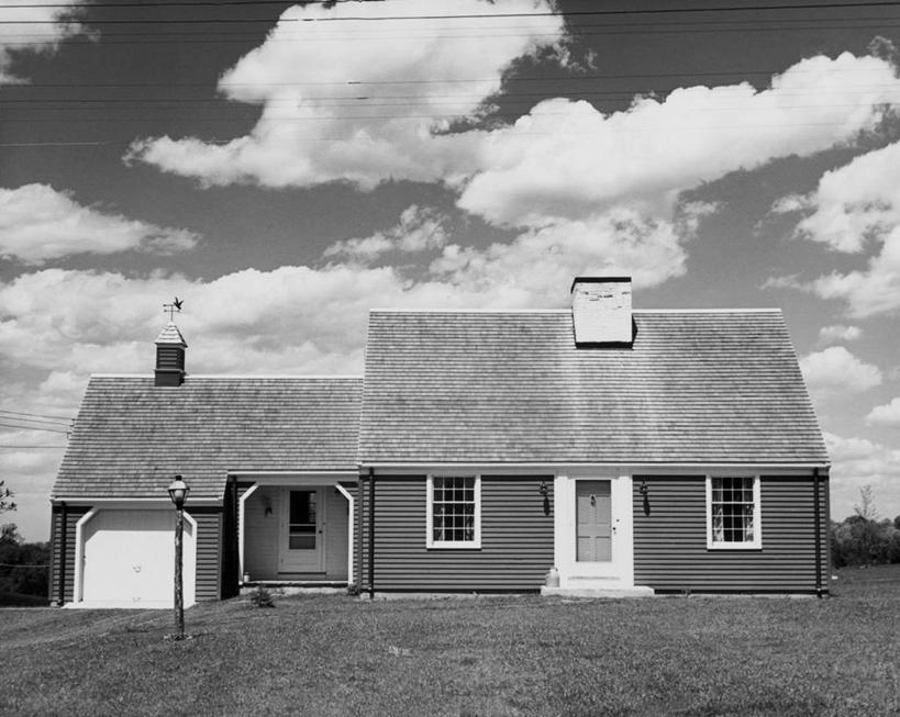 无人,横图,黑白,室外,白天,烟囱,车库,建筑,路灯,房屋,云,草,天空,摄影,住房