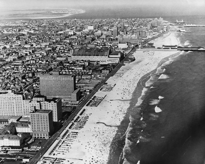 无人,横图,俯视,航拍,黑白,室外,白天,度假,海洋,美景,水,城市风光,城市,美国,海岸线,景观,水平线,娱乐,波浪,享受,休闲,景色,大西洋,放松,摄影,北美,鸟瞰,新泽西,大西洋城,海滩,高角度拍摄