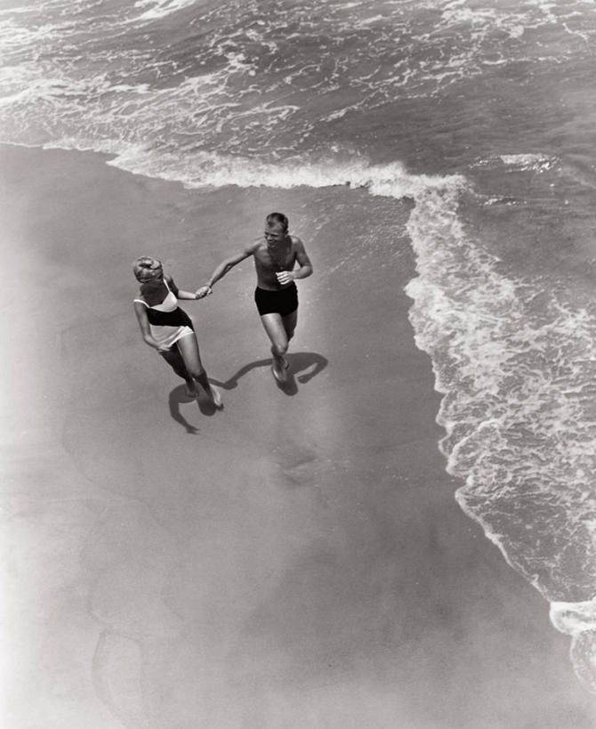 两个人,竖图,室外,白天,泳装,度假,摄影,男性,女性,海滩,彩图,伴侣