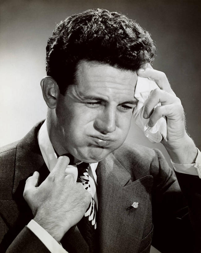 西方人,成年人,老年人,一个人,商务人士,病人,商务男性,竖图,室内,衬衫,商务,欧洲,欧洲人,仅一个男性,仅一个人,仅一个中年男性,套装,手帕,摄影,头痛,感冒,商务装,工薪阶层,发热,汗液,担心,男人,男性,中年男性,白种人,白领,上班族,彩图,衬衣