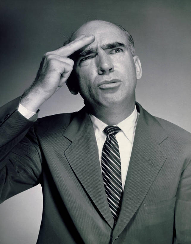 西方人,成年人,老年人,一个人,商务人士,商务男性,竖图,室内,衬衫,商务,欧洲,欧洲人,仅一个男性,仅一个人,仅一个中年男性,套装,摄影,提示,商务装,工薪阶层,脱发,担心,男人,男性,中年男性,白种人,白领,上班族,彩图,衬衣