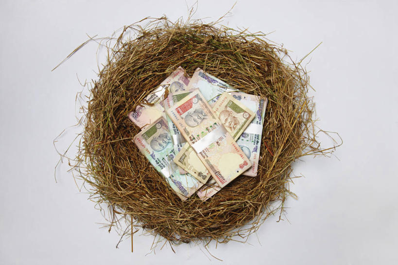 无人,花园,横图,俯视,白色背景,钱,花圃,静物,许多,丰富,鸟巢,钱币,很多,捆,储蓄,财富,钞票,金融,纸币,摄影,经济,退休,卢比,流通,纸钞,贸易,印尼货币,想法,货币,现金,小花园,彩图,高角度拍摄,影棚拍摄,印度尼西亚盾,印尼盾