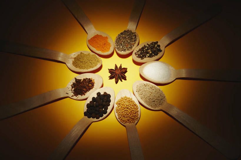 无人,横图,俯视,黄色背景,圆形,饮食,排列,摄影,多样,聚光灯,辣椒粉,清新,茴芹,印度文化,彩图,高角度拍摄,影棚拍摄,成分