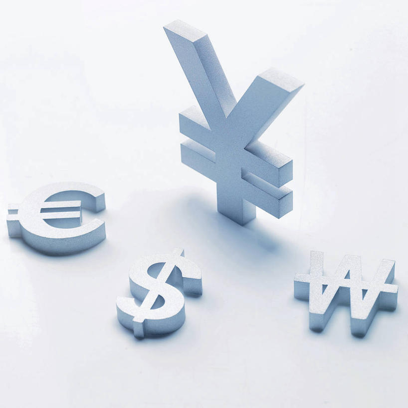 无人,竖图,俯视,室内,特写,白天,白色背景,钱,静物,阴影,反射,标志,钱币,文字,影子,欧元,标识,白色,模型,四个,钞票,金融,纸币,摄影,影棚,韩币,经济,日元,流通,纸钞,贸易,货币,美元符号,现金,彩图,高角度拍摄,影棚拍摄,拍摄,日本银行券,日圆,圜,欧元符号,日元符号,韩币符号