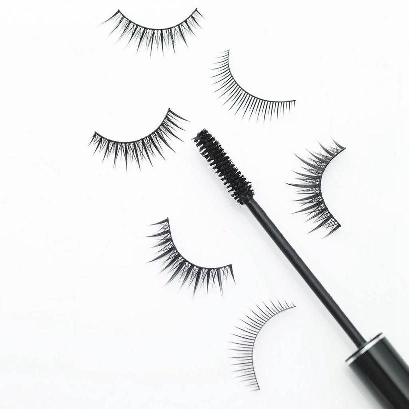 睫毛,无人,竖图,室内,特写,白天,白色背景,正面,化妆,美容,时尚,静物,许多,很多,一个,睫毛夹,假睫毛,摄影,影棚,单个,美容工具,眼妆,化妆工具,睫,眼睫毛,彩图,影棚拍摄,拍摄,美容用品