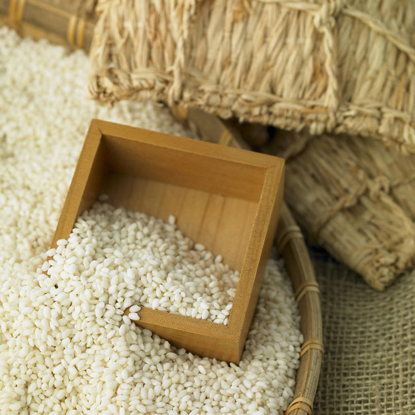 无人,竖图,俯视,室内,白天,许多,阴影,竹制,朦胧,模糊,反射,木制,麻绳,木盒,影子,谷类,谷物,米,很多,大米,筛子,一个,木制品,容器,绳子,摄影,影棚,单个,储藏,绳索,竹制品,挑选,储存,选择,彩图,高角度拍摄,影棚拍摄,拍摄,贮存