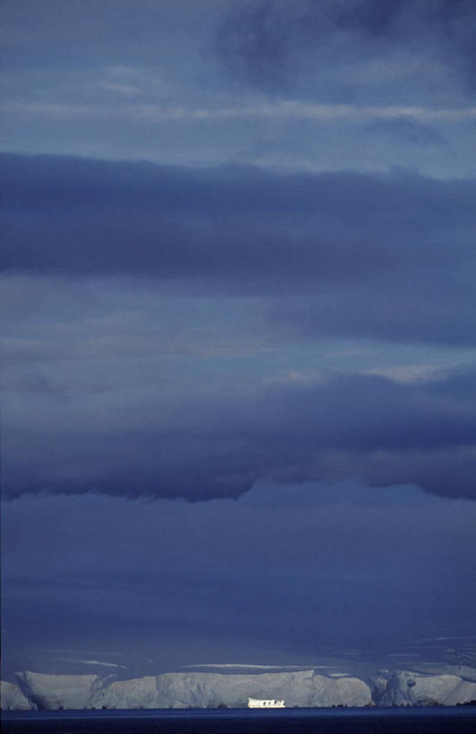 无人,横图,室外,旅游,度假,旅途,南极,海洋,山,山脉,水,船,摄影,客船,南极洲,南极半岛,彩图,旅行,充气艇