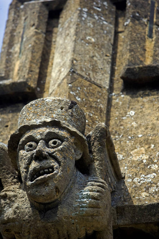 无人,教堂,竖图,旅游,建筑,英国,欧洲,装饰,水龙头,城镇,塔,历史,英格兰,地标建筑,摄影,宗教,复杂,基督,基督教,宗教建筑,天主教,耶稣,英国文化,救世主,基利斯督,弥赛亚,默西亚,彩图,旅行,大教堂,西南英格兰,嵌合体