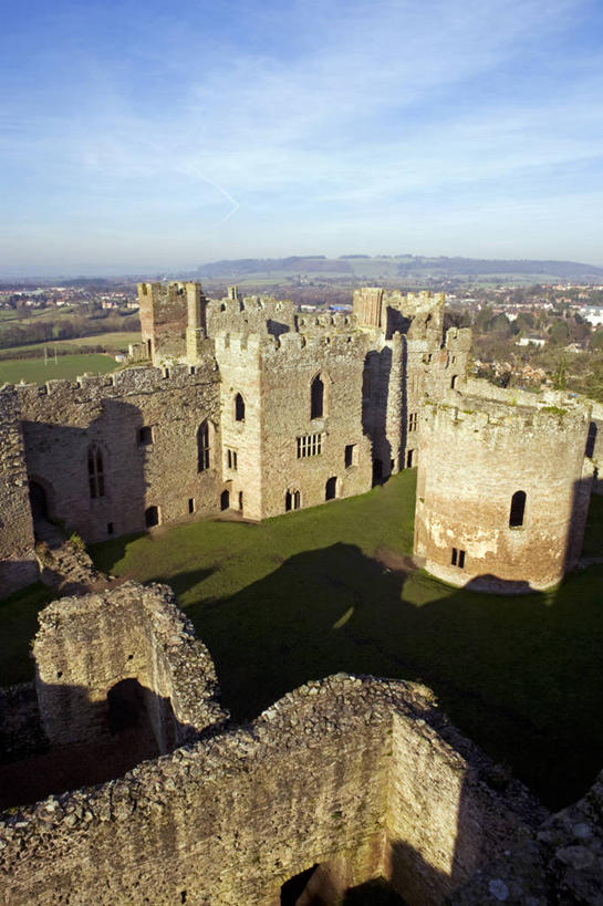 无人,竖图,旅游,建筑,英国,欧洲,军事,城堡,塔,中世纪,宏伟,历史,英格兰,战争,摄影,保护,西欧,要塞,大不列颠,皇室,大不列颠及北爱尔兰联合王国,大不列颠及爱尔兰联合王国,西米德兰兹郡,英吉利,西米德兰兹,彩图,旅行,大不列颠王国,大英帝国,联合王国,日不落帝国