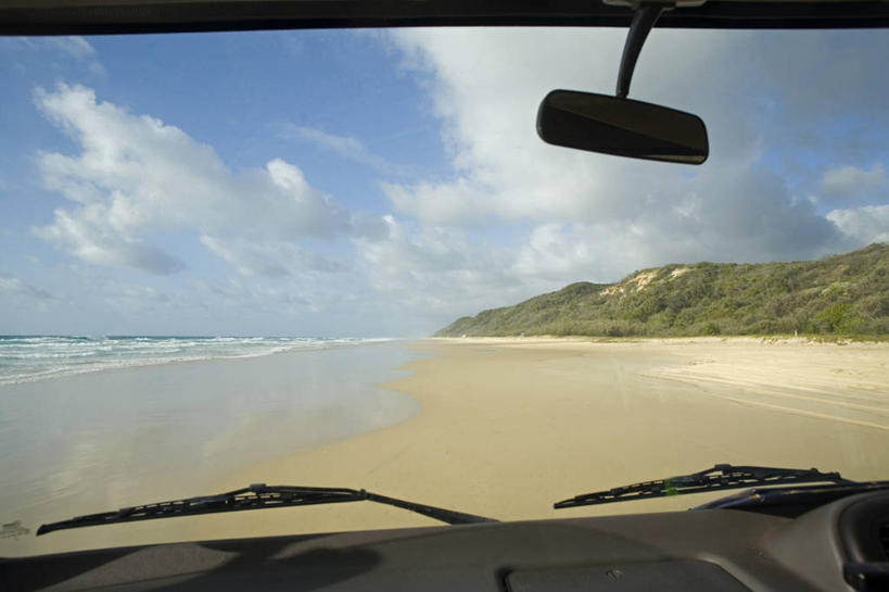 游泳,无人,竖图,全景,水下,海洋,水,野生动物,澳大利亚,鱼群,沙子,历史,鱼类,蓝色,绿色,白色,风景,天空,动物,摄影,生活方式,海鲷,环境,太平洋,国家公园,清单,肖像,昆士兰州,弗雷泽岛,海滩,彩图,旅行