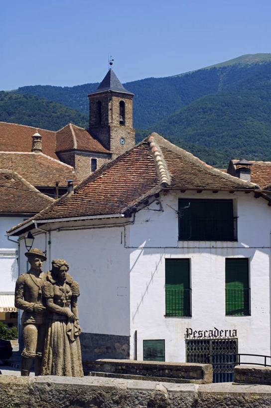 无人,竖图,室外,美景,西班牙,欧洲,艺术,雕像,景观,乡村,历史,自然,景色,摄影,自然风光,手艺,阿拉贡,美术工艺,彩图,伴侣