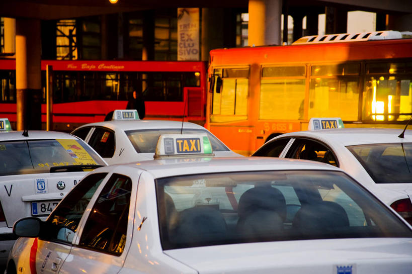 无人,竖图,消费,地毯,纺织品,非洲,埃塞俄比亚,亚的斯亚贝巴,小贩,装饰,毛毯,商品,毯子,市场,首都,货摊,纺织,垫子,温暖,摄影,华丽,修饰,点缀,创造力,手艺,贩卖,贸易,衬托,美观,雅致,雅观,工匠,彩图