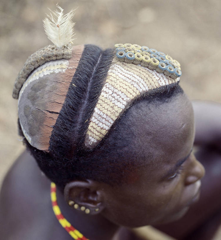 成年人,一个人,微笑,竖图,室外,快乐,项链,非洲,埃塞俄比亚,仅一个男性,珠子,乡村,摄影,发辫,耳饰,男人,发型,彩图,传统文化