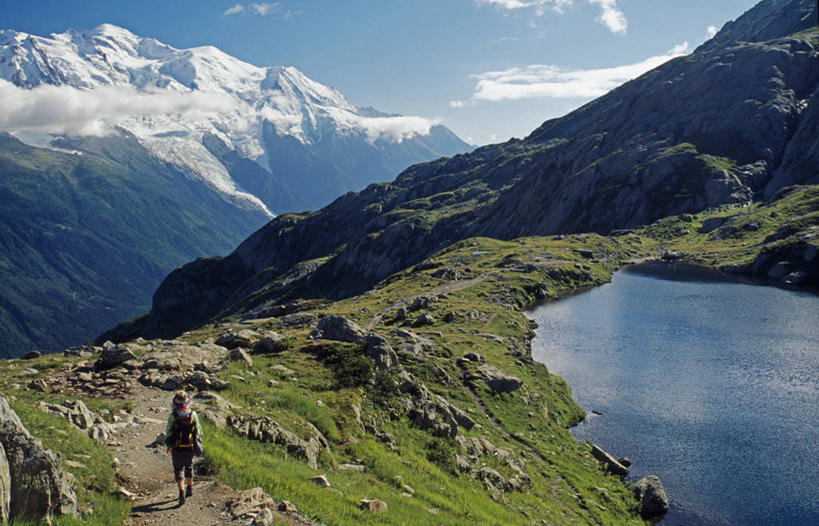 无人,横图,室外,锻炼,旅游,度假,运动,湖,山,山脉,水,雪,法国,欧洲,山顶,小路,娱乐,享受,休闲,放松,摄影,生活方式,活动,保护,冰河,勃朗峰,阿尔卑斯山脉,霞慕尼,上萨瓦,死水,步行,彩图,小屋,独处