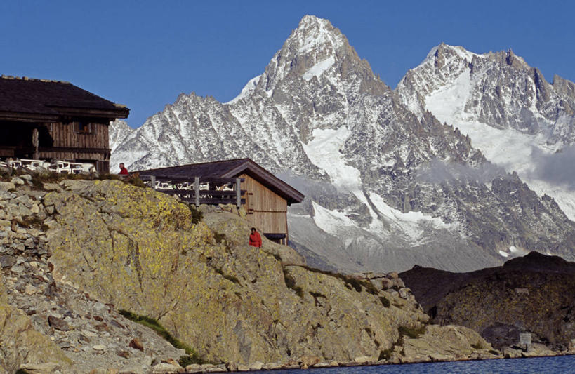 无人,横图,室外,锻炼,旅游,度假,运动,湖,山,山脉,水,雪,法国,欧洲,山顶,小路,娱乐,享受,休闲,放松,摄影,生活方式,活动,保护,冰河,勃朗峰,阿尔卑斯山脉,霞慕尼,上萨瓦,死水,步行,彩图,小屋,独处