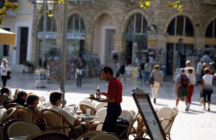 成年人,一个人,渔夫,坐,横图,船,希腊,欧洲,仅一个男性,河岸,放松,摄影,甲板,地中海文化,希腊文化,等,伯罗奔尼撒,男人,小胡子,彩图,钓鱼