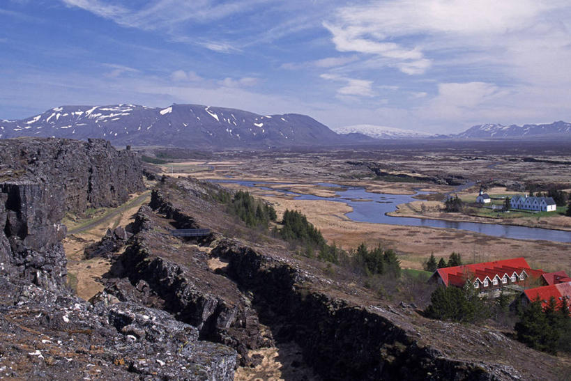无人,横图,室外,火山,山,山脉,地形,红色,地标建筑,平原,摄影,山脊,国家公园,政府,议会大楼,辛格韦德利,彩图