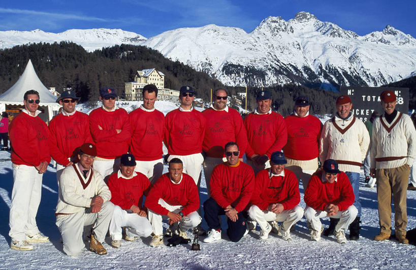 成年人,同事,微笑,横图,室外,毛衣,成功,运动,合作,团队,集体,信心,湖,山脉,雪,瑞士,冰,队伍,衣服,红色,寒冷,摄影,领导,成就,合伙,领袖,冬季运动,男人,彩图,传统文化,板球运动员