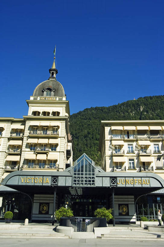 无人,横图,彩色,室外,白天,赌博,山,植物,建筑,日光,瑞士,欧洲,棍子,花,蓝色,天空,赌场,摄影,五颜六色,色彩斑斓,五彩缤纷,中欧,五彩斑斓,五光十色,因特拉肯,彩图,罢工,美人