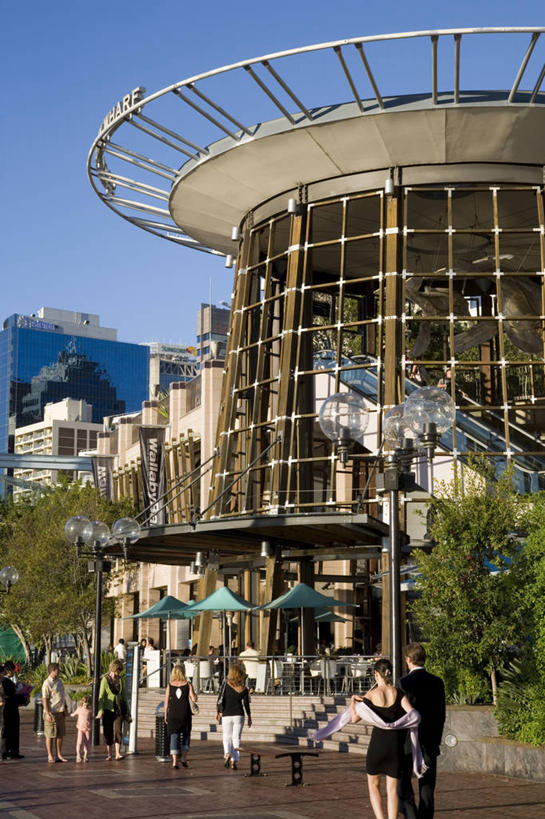 无人,横图,室外,山,山脉,太阳,雪,瑞士,欧洲,云,高处,蓝色,风景,天空,摄影,阿尔卑斯山脉,劳特布龙嫩,岩石,彩图