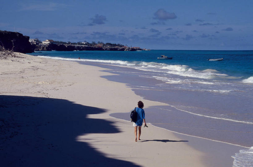 一个人,横图,室外,加勒比海,巴巴多斯,沙子,岛,波浪,思考,大西洋,放松,摄影,西印度群岛,海滩,彩图