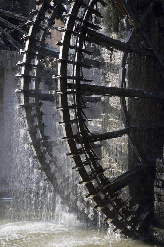 无人,竖图,室外,河流,水,叙利亚,水车,车轮,摄影,中东,灌溉设备,水力发电,哈马,彩图