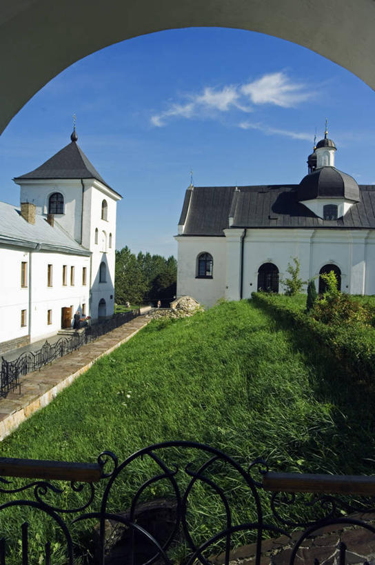 无人,竖图,室外,帽子,雕塑,乌克兰,雕像,古城,礼帽,历史,铜像,摄影,东欧,彩图,咖啡馆,联合国教科文组织