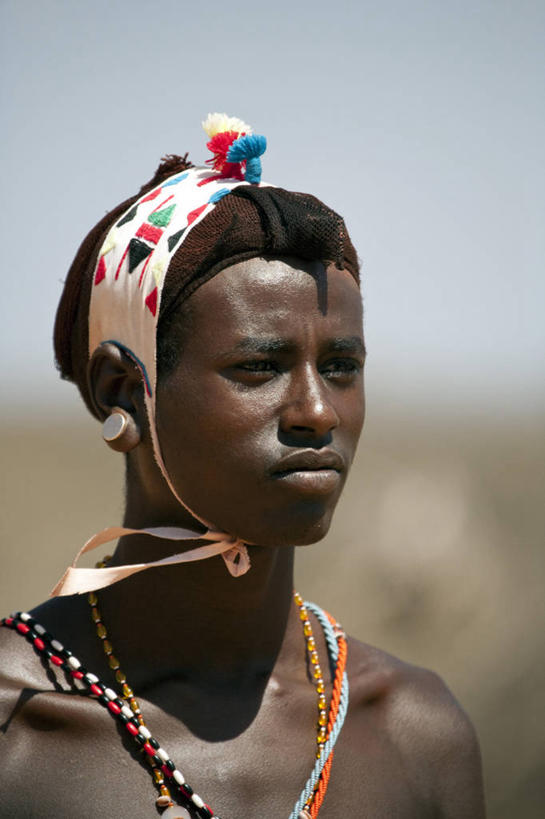 儿童,成年人,一个人,竖图,骄傲,珠宝,非洲,肯尼亚,珠子,躯干,摄影,肖像,耳饰,男孩,男人,彩图,传统服装,旅行,传统文化