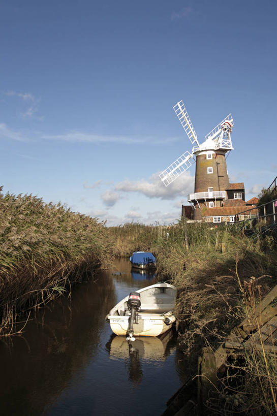无人,横图,船,风车,英国,欧洲,塔,古典,英格兰,蓝色,天空,帆,摄影,英国文化,海峡,磨坊,彩图,旅行,传统文化