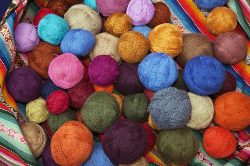 成年人,一个人,裁缝,商店,横图,商务,消费,帽子,刺绣,秘鲁,仅一个女性,缝纫机,南美,零售,摄影,缝纫,拉丁美洲,工匠,女人,彩图,旅行