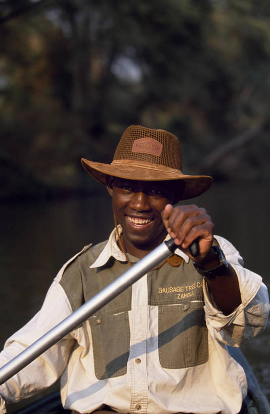 无人,竖图,室外,河流,日落,椅子,非洲,赞比亚,灯笼,河岸,座位,饮料,黄昏,思考,安静,放松,摄影,宁静,苏打水,国家公园,赞比西河,彩图