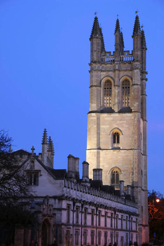 无人,学生,教堂,竖图,室外,建筑,英国,英格兰,黄昏,摄影,宗教,照亮,基督教,哥特式风格,彩图,大学